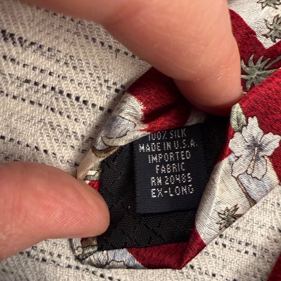 Stafford Red Silk Hawaiian Tie Extra Long Hula Dancers Tropical Vacation - Picture 6 of 6